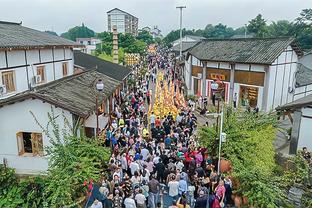 加油！斯诺克德国大师赛决赛：斯佳辉3-5落后特鲁姆普，结束第1阶段